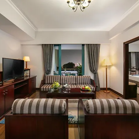 The Tray Hotel Hai Phong Exterior photo