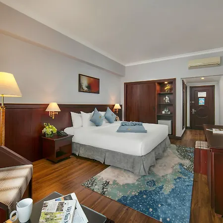 The Tray Hotel Hai Phong Exterior photo